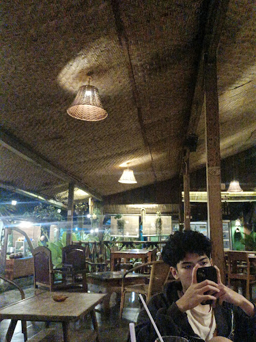 Comentarii opinii despre Daharan Njeron mbeteng