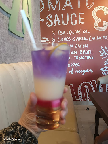 Opinii despre Pizza Hut Ristorante în Kota Tangerang Selatan - Gastronomi dan perhotelan