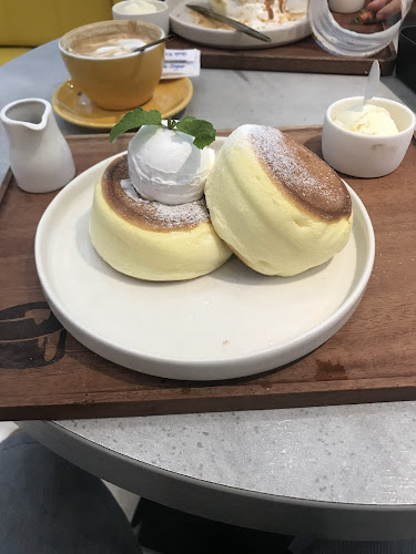 Galaxy Mall 3 Lantai 2, Mulyorejo, Surabaya, East Java 60115