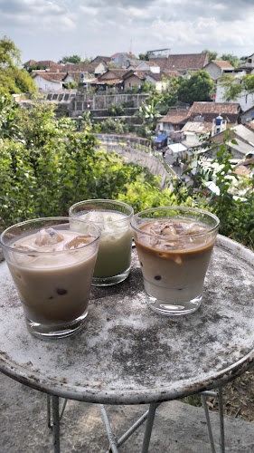 OURS CAFE & TEA HOUSE