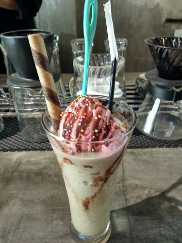 Jl. Lunjuk Jaya No.3a, Bukit Lama, Kec. Ilir Bar. I, Kota Palembang, Sumatera Selatan 30128