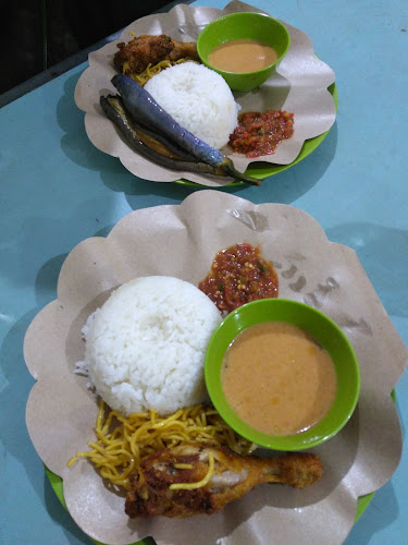 Opinii despre Warung Makan Kediri în Kota Samarinda - Gastronomi dan perhotelan