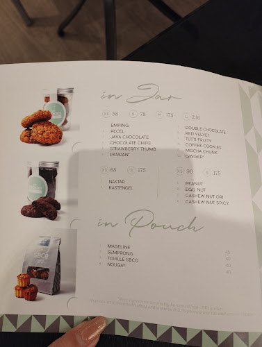 JW Marriott Hotel, Jl. Embong Malang No.85-89, Kedungdoro, Tegalsari, Surabaya, East Java 60261