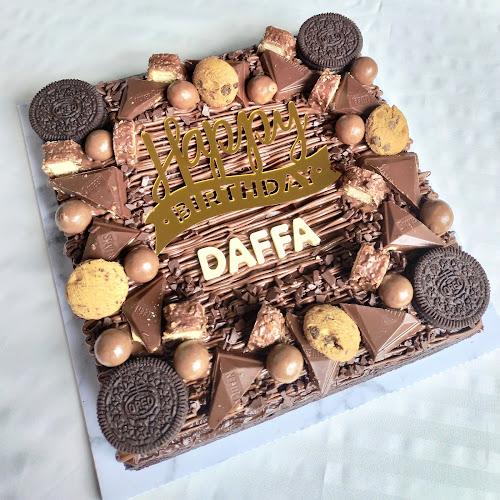 Opinii despre De.ra.ya Cake and Gift în Kota Medan - Gastronomi dan perhotelan