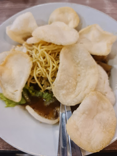 Tunjungan Plaza, Jl. Basuki Rahmat No.107, Kedungdoro, Kec. Tegalsari, Surabaya, Jawa Timur 60261