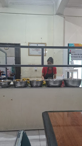 Ayam Bakar Bu WaRti Salatiga - Gastronomi dan perhotelan