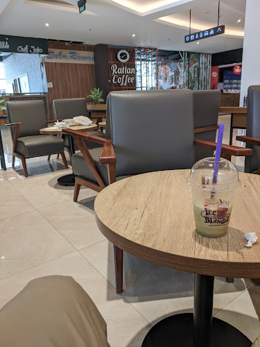 Coffee Bean & Tea Leaf - Gastronomi dan perhotelan