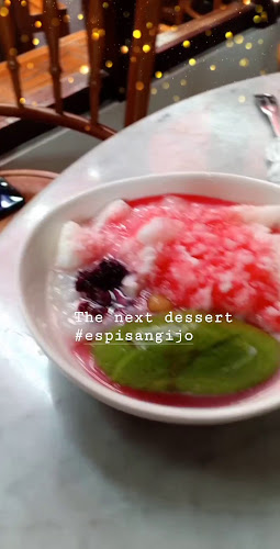 MAMA Toko Kue dan Es Krim - Kota Makassar