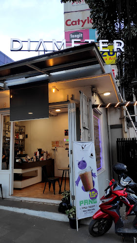 Jl. Soekarno-Hatta No.407, Karasak, Kec. Astanaanyar, Kota Bandung, Jawa Barat 40243