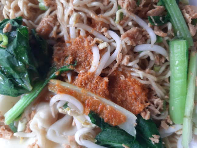 Mie Ayam Bangka " Alie" limo - Gastronomi dan perhotelan