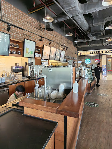 Starbucks Cambridge City Square - Kota Medan
