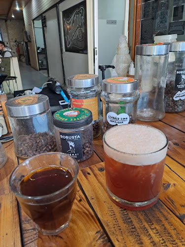 Opinii despre KAMHIR kopi în Kota Bandung - Gastronomi dan perhotelan