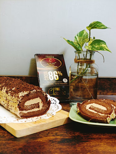 Bolu MENANTI - Gastronomi dan perhotelan