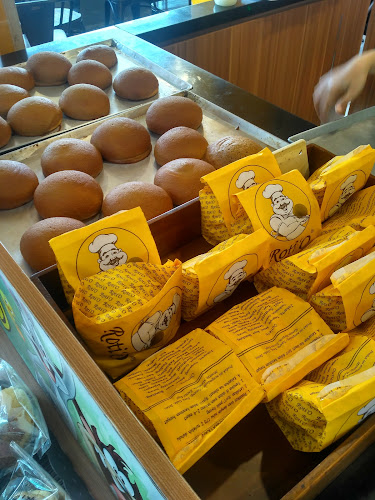 Roti'O - Stasiun Sudimara - Gastronomi dan perhotelan