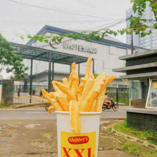 Slapper's XXL Fries