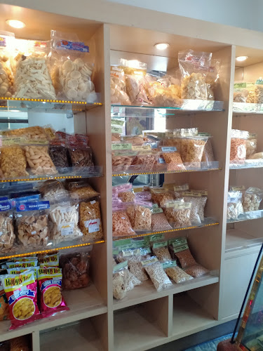 Opinii despre Soes Merdeka- Supratman în Kota Bandung - Gastronomi dan perhotelan