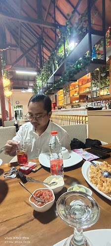 Family Cafe PIER 29 - Gastronomi dan perhotelan