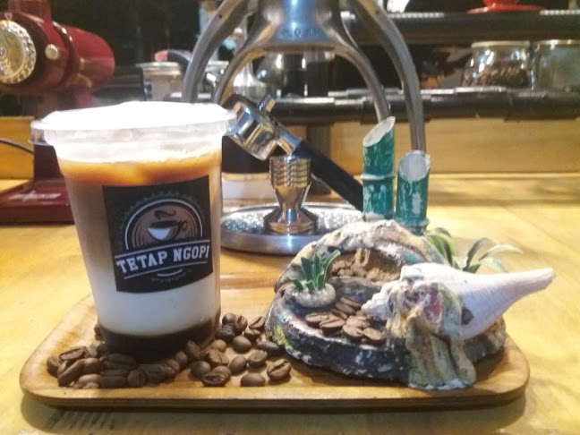 Tetap Ngopi - Gastronomi dan perhotelan