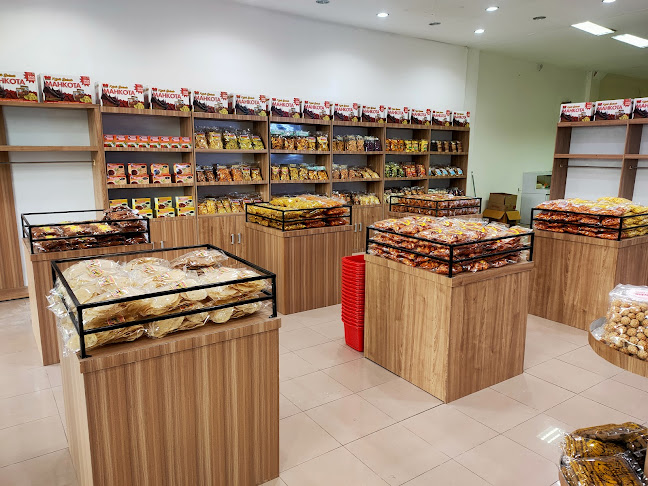 Mahkota Kripik Balado