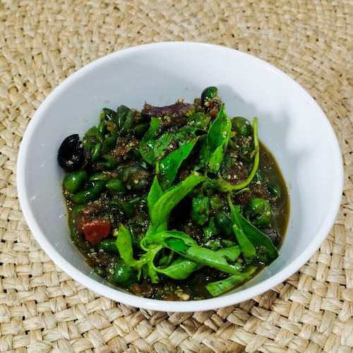 Kedai SeeSaw Sisi Sawah - Gastronomi dan perhotelan