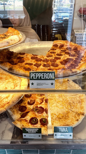 Ruko, Jl. Citra City Jl. MT Haryono No.25, Damai, Kec. Balikpapan Kota, Kota Balikpapan, Kalimantan Timur 76115