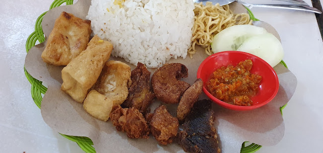 Warung Curhat - Surabaya