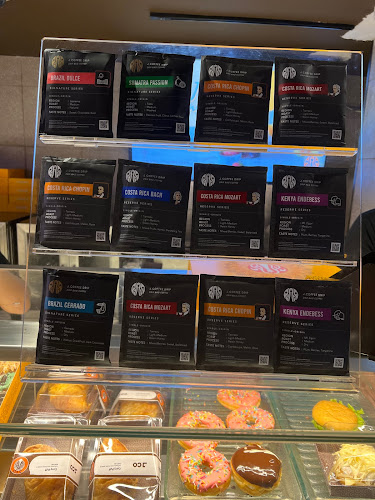 Jl. Gatot Subroto Barat No.11-15, Dauh Puri Kaja, Kec. Denpasar Utara, Kota Denpasar, Bali 80239