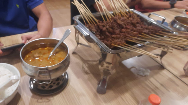 Opinii despre Sate House Bogowonto în Surabaya - Gastronomi dan perhotelan