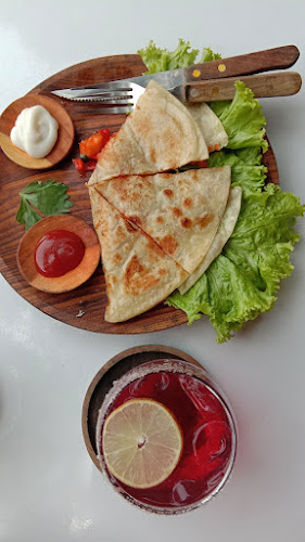 Colada - Gastronomi dan perhotelan