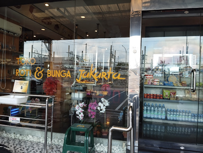 Toko Roti Jakarta - Gastronomi dan perhotelan