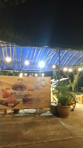 Opinii despre Kantong Makan by The SHUJ în Kota Depok - Gastronomi dan perhotelan