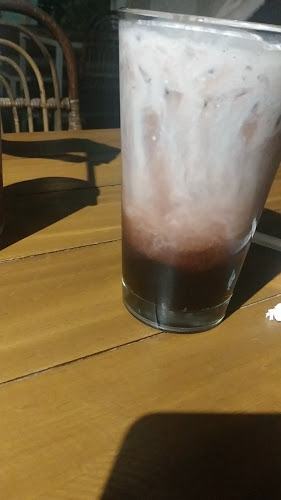 Comentarii opinii despre Locaāhands - Food & Coffee