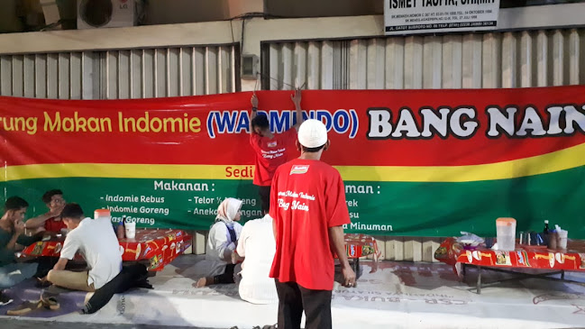 Opinii despre Warung Indomie Bang Nain în Kota Jambi - Gastronomi dan perhotelan