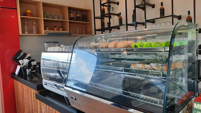 The Cups Cafe - Gastronomi dan perhotelan