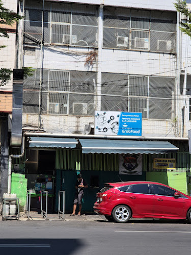 Jl. G. Bawakaraeng No.58, Pisang Utara, Kec. Ujung Pandang, Kota Makassar, Sulawesi Selatan 90115