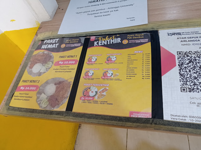 Opinii despre Ayam Gepuk Pak Gembus Airlangga University în Surabaya - Gastronomi dan perhotelan