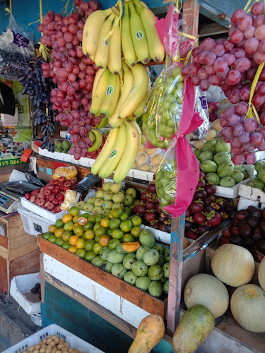 Buah buahan cihanjuang