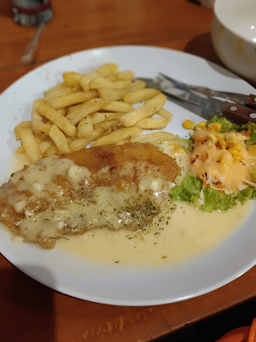 Jl. Stadion Utara No.7A, Karangkidul, Kec. Semarang Tengah, Kota Semarang, Jawa Tengah 50136