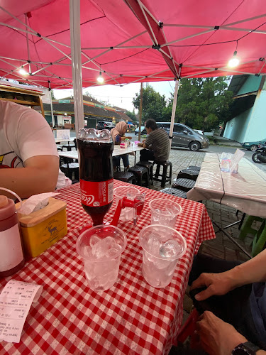 3JFM+46W, Jl. Cikuray, Cibangkong, Kec. Lengkong, Kota Bandung, Jawa Barat 40263