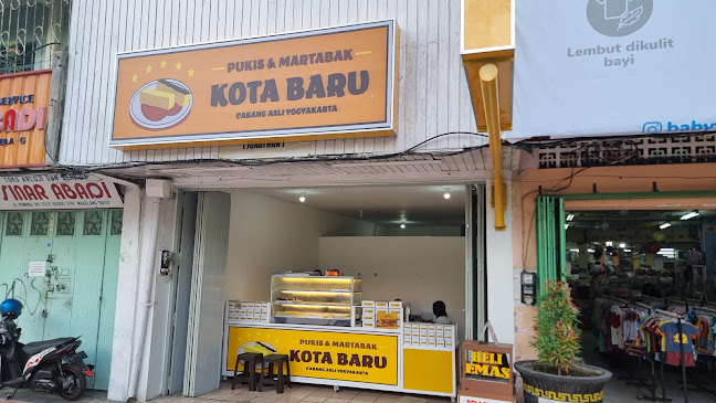 PUKIS DAN MARTABAK KOTABARU (Magelang)