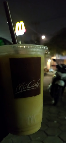 Opinii despre McDonald's - Sangkuriang Cimahi în Kota Cimahi - Gastronomi dan perhotelan