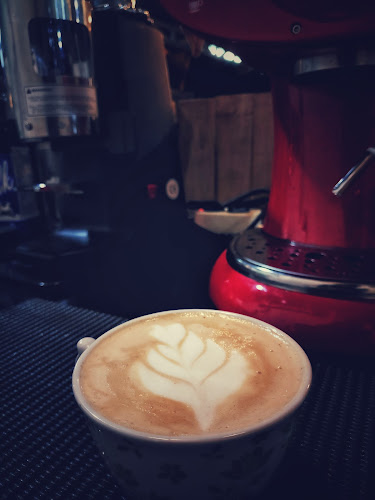 Comentarii opinii despre Martabak Mesir Laras Kitchen