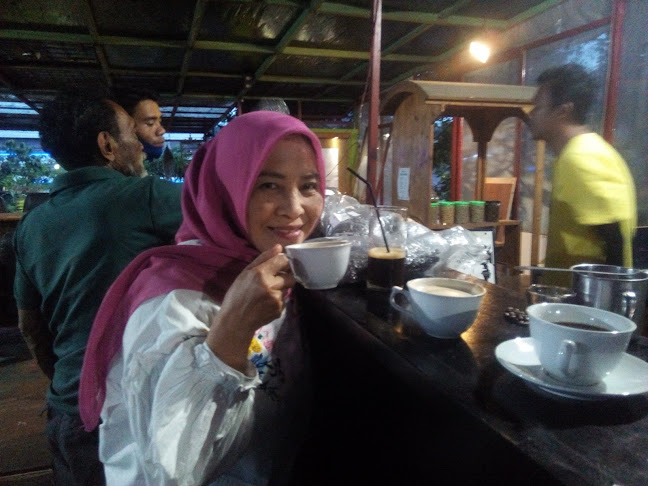 Warung Kopi Taman Gantung - Kota Bandung