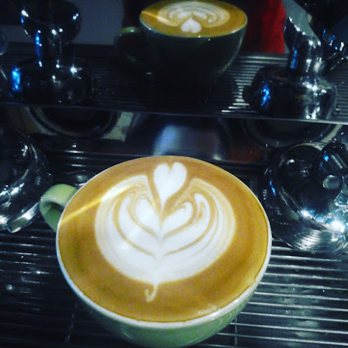 Tompotika, Kec. Wara, Kota Palopo, Sulawesi Selatan 91911