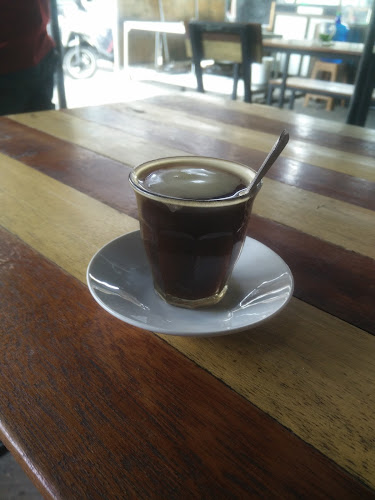 Opinii despre Legend Reborn Coffee & Beans în Kota Lhokseumawe - Gastronomi dan perhotelan