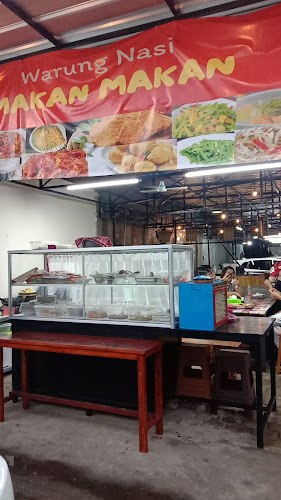 Warung Nasi Makan Makan