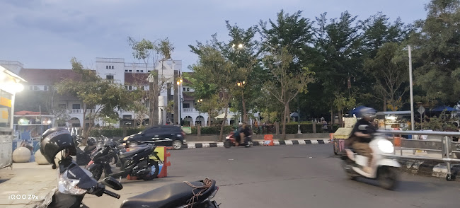 Pasar Alun-alun Tegal