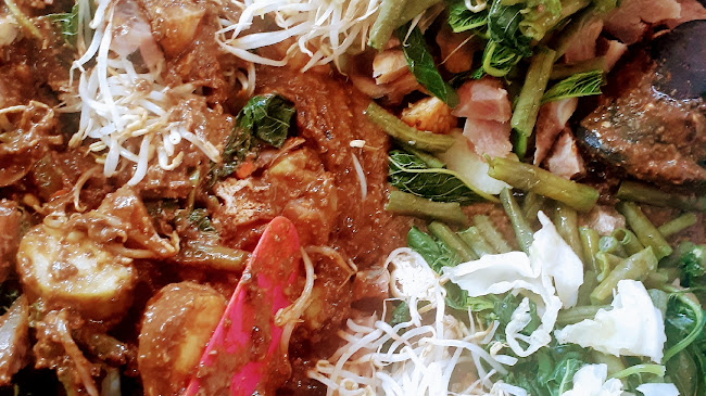 Comentarii opinii despre Warung Kita Rujak Cingur