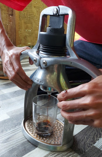 Opinii despre Kopi Mister în Kota Payakumbuh - Gastronomi dan perhotelan