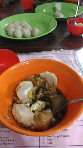 Pempek Edy - Gastronomi dan perhotelan